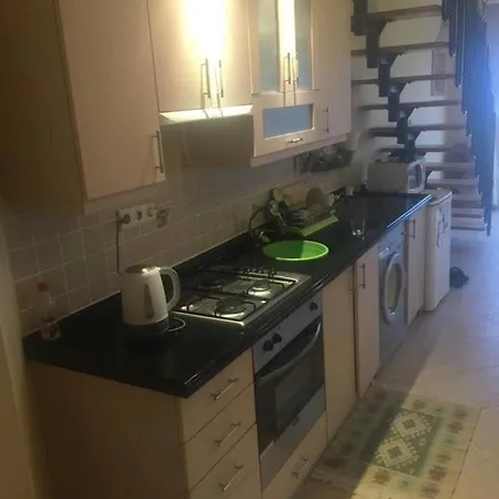 Stunning 8 Bed Penthouse In Altinkum Didim Apartmán *