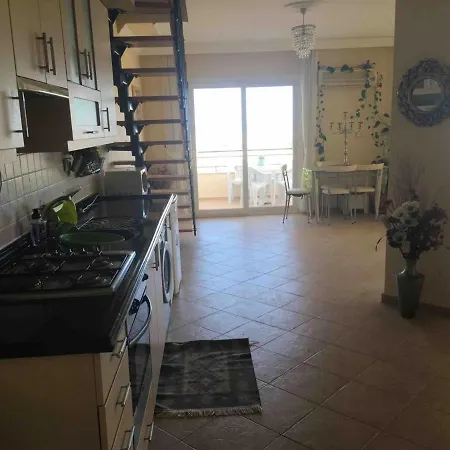 Stunning 8 Bed Penthouse In Altinkum Didim * Yenihisar