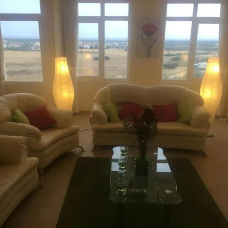 Stunning 8 Bed Penthouse In Altinkum Didim