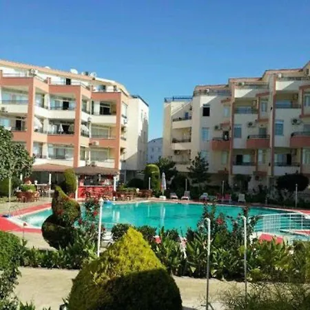 Stunning 8 Bed Penthouse In Altinkum Didim *